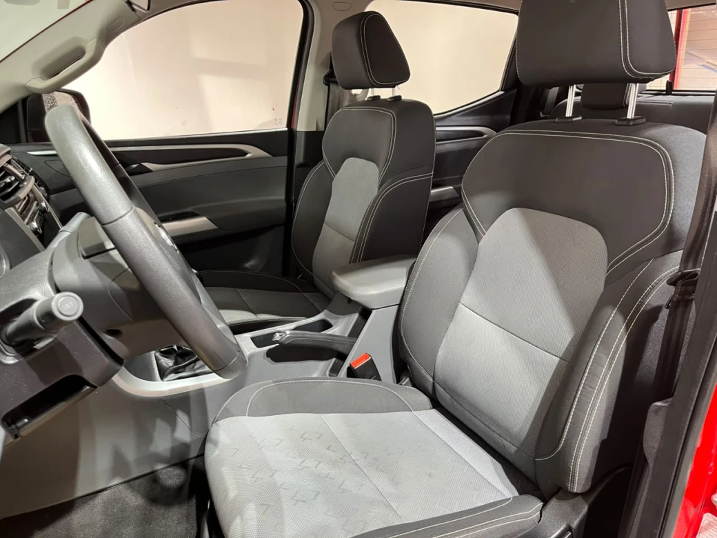 imagen 0 de vehiculo con id 2210